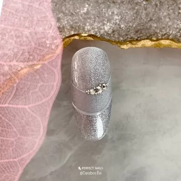 C021 Gél Lakk 8ml - Graphite Cat Eye