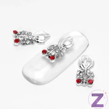 Strasszköves körömdísz 62