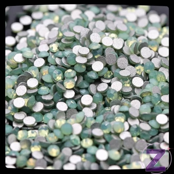 Zodiac - strasszkő ss3 Peridot Opal