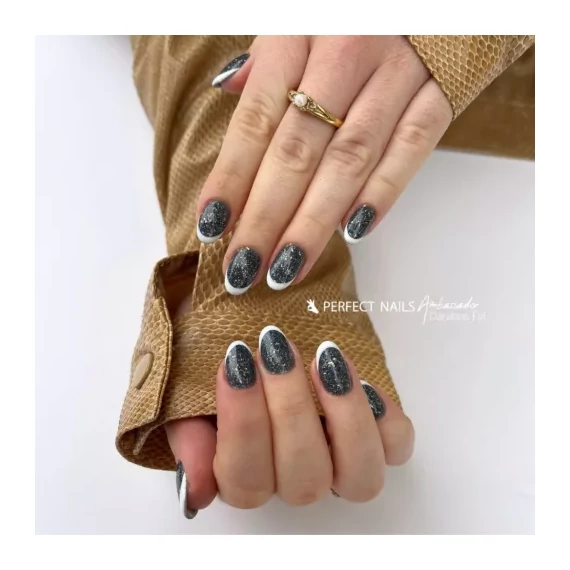 Color Rubber Base Gel - Színezett Alapzselé 4ml - Diamond Green