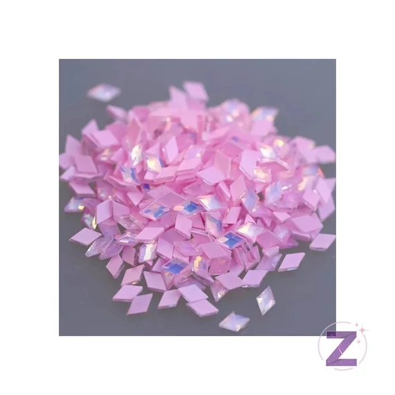 Zodiac - Strassz Formakő 505