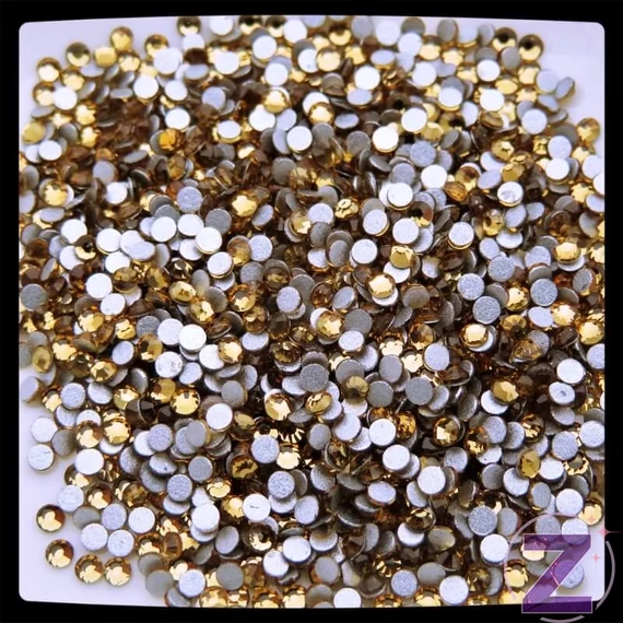 Zodiac - strasszkő ss3 Topaz